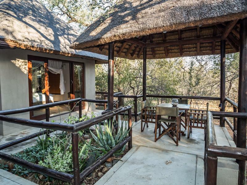 Raptors Lodge Hoedspruit Exterior photo